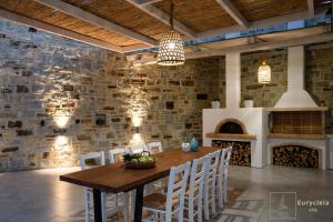 Fotografie z fotogalerie ubytování Villa Eurycleia - AKTI homes v destinaci Pitsidia