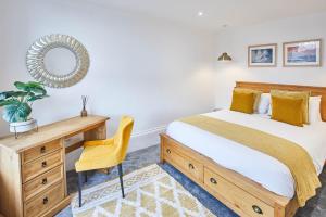 Postel nebo postele na pokoji v ubytování Host & Stay - Seaside Apartments