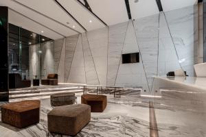 O zonă de relaxare la Draco Hotel & Suites