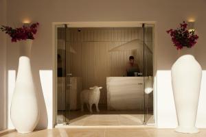 Um banheiro em Once in Mykonos - Designed for Adults