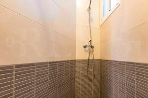 Kúpeľňa v ubytovaní Holidays2Malaga Capitan Studio renovated with patio & balconies in the city center + 18 fotografií