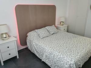 Posteľ alebo postele v izbe v ubytovaní Louti's apartment + 12 fotografií
