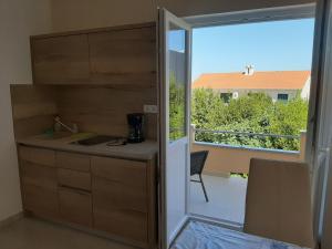 Balkón nebo terasa v ubytování Apartments EDO