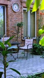 Κήπος έξω από το Hotel Kalanga +93 φωτογραφίες