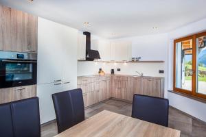 Η κουζίνα ή μικρή κουζίνα στο Avea App 2