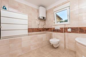 Kúpeľňa v ubytovaní Apartment Marijo