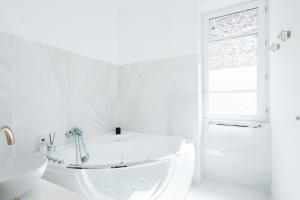 Kúpeľňa v ubytovaní Les Précieuses Suites & Spa II