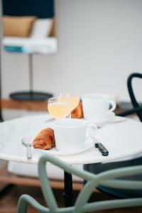 Nápoje v ubytovaní Les Précieuses Suites & Spa II + 16 fotografií