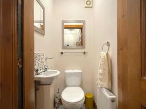 Ένα μπάνιο στο Pass the Keys Beautiful Apartment - Outstanding Central Location +14 φωτογραφίες