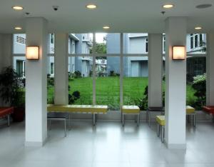 A garden outside Microtel by Wyndham UP Technohub