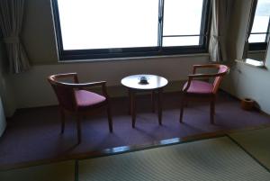 Uma área de estar em Toya Kanko Hotel