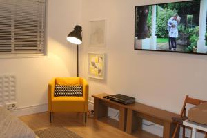 Gallery image of Holiday Home Fulham in London