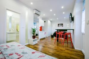 TV o dispositivi per l'intrattenimento presso Guesthouse Old Mulberry