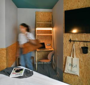 Postel nebo postele na pokoji v ubytování Birgit Hôtel Le Havre Centre