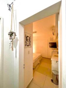 Ett badrum på Hermoso y cómodo alojamiento con patio en Nuñez
