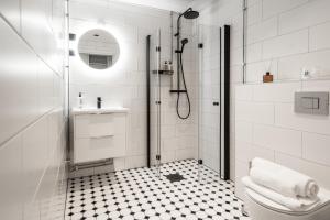 Bagno di Bob W Kluuvi