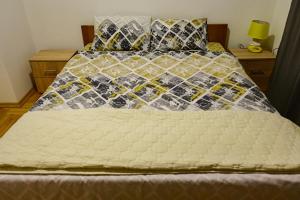 Postel nebo postele na pokoji v ubytování Town side Čelinac