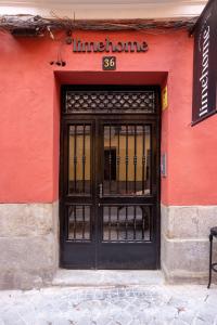 Fasada lub wejście do obiektu limehome Madrid Calle de Fomento - estancia temporal