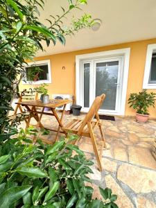 Zahrada ubytování Tzavelitiko Home