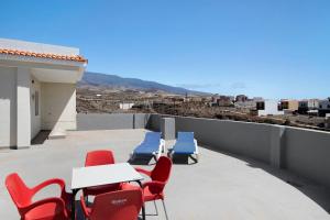 Nespecifikovaný výhled na hory nebo výhled na hory při pohledu z prázdninového domu