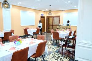 Fotografie z fotogalerie ubytování Hôtel Sindz Palace v destinaci Yaoundé