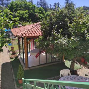 Κήπος έξω από το Villa Aimé