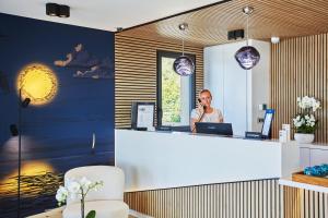 Hosté ubytování EDEN HÔTEL + 37 fotografií