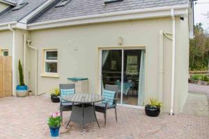 Gallery image of Kingfisher Riverside Retreat in Kenmare