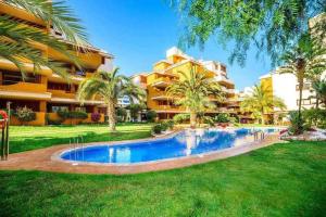 Bazén v ubytování Espanhouse Linda apartment nebo v jeho okolí