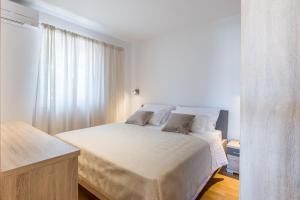 Gallery image of MAR Sea View Apartment in Supetar +15 photos