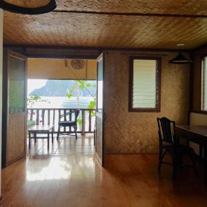 A balcony or terrace at Golden Monkey Beach Hotel