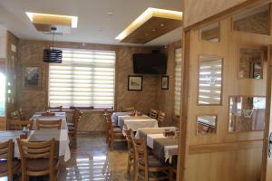 Restaurace v ubytování Vila Madera Pribojska Banja