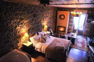 Posteľ alebo postele v izbe v ubytovaní Nymfes Guesthouse