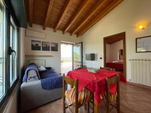 A television and/or entertainment centre at Residence Bellavista