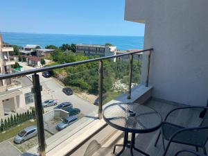 Sea view, luxury apartment in Amelia Complex, Kabakum Beach, Saints  Constantine and Helena, Bulgaria - Booking.com