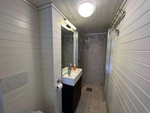 Kylpyhuone majoituspaikassa Koselig hytte med sentral beliggenhet