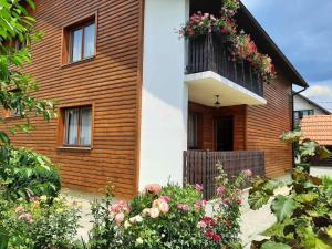Budova, kde se apartmán nachází