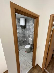 Bilik mandi di Apartmani Bogdana