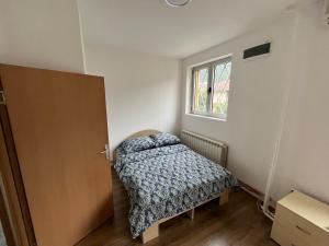 Katil atau katil-katil dalam bilik di Apartmani Bogdana