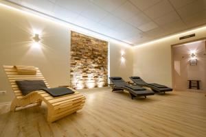 Posezení v ubytování Hotel Wald und See
