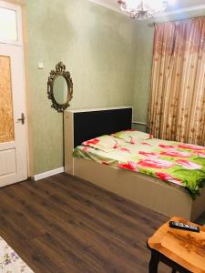 Ліжко або ліжка в номері Holiday home on Bestuzhego Marlinskogo 3