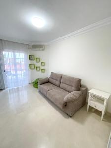 Posedenie v ubytovaní Apartment with large terrace in Terrazas del Duque