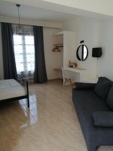 Gallery image of OASIS APARTMENTS in Livadia