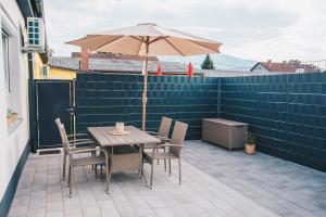 Balkón nebo terasa v ubytování L Apartment