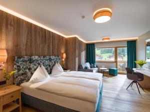 Postel nebo postele na pokoji v ubytování Hotel Zentral ****superior