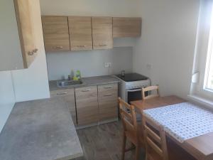 Fotografia z galérie ubytovania Balatonalmádi Kazinczy apartman v destinácii Balatonalmádi