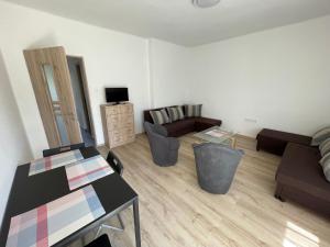 Fotografia z galérie ubytovania Balatonalmádi Kazinczy apartman v destinácii Balatonalmádi