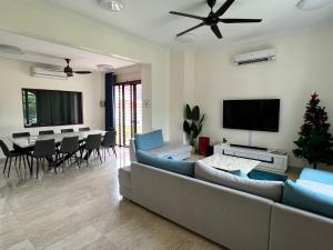 Gallery image of PH Homestay Bungalow House at PJ Fully Equipped in Petaling Jaya