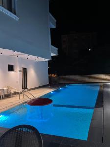 Bazén v ubytování Adria Hotel nebo v jeho okolí