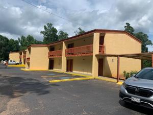 Gallery image of Executive Inn in Rusk